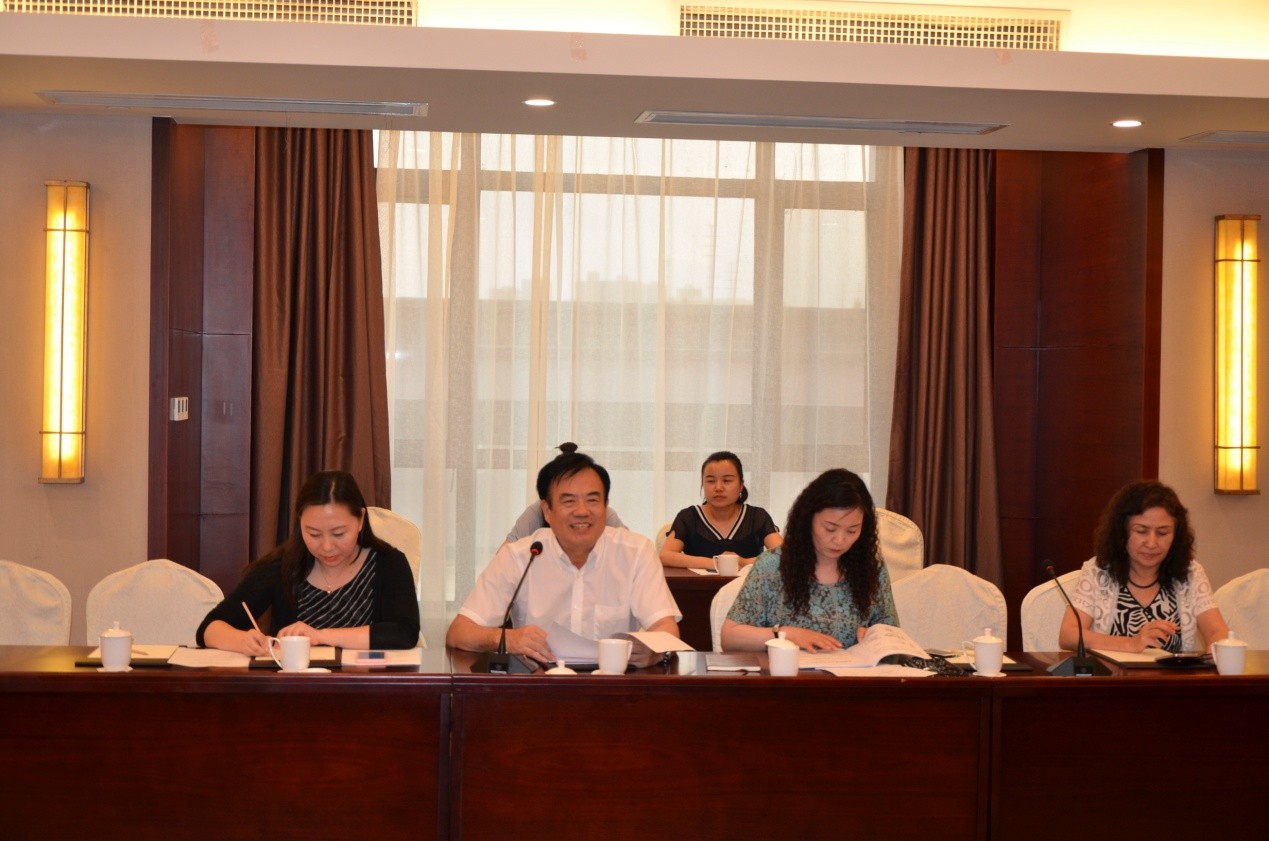 新疆药学会第九届理事会第二次理事长秘书长联席 会议暨“血栓性疾病治疗药物的合理性使用 和药学监护”培训班在伊宁市成功举办 新疆药学会第九届理事会第二次理事长秘书长联席 会议暨“血栓性疾病治疗药物的合理性使用 和药学监护”培训班在伊宁市成功举办